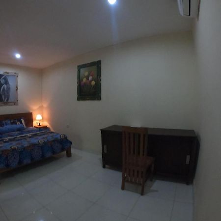 Honey Home Stay Canggu Esterno foto