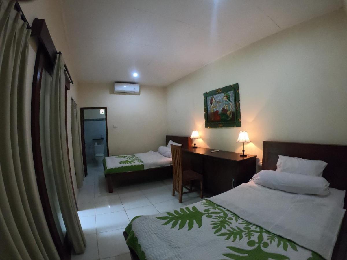Honey Home Stay Canggu Esterno foto