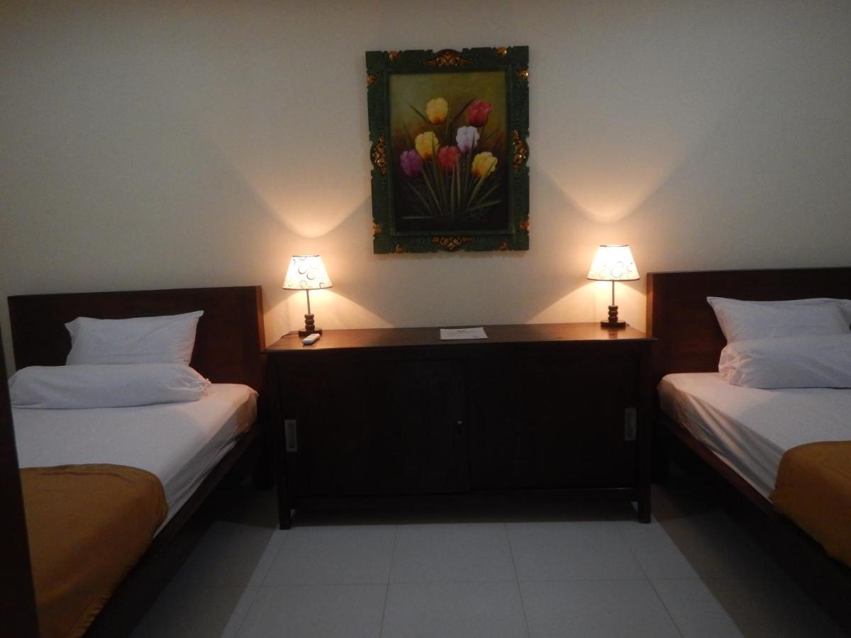 Honey Home Stay Canggu Esterno foto